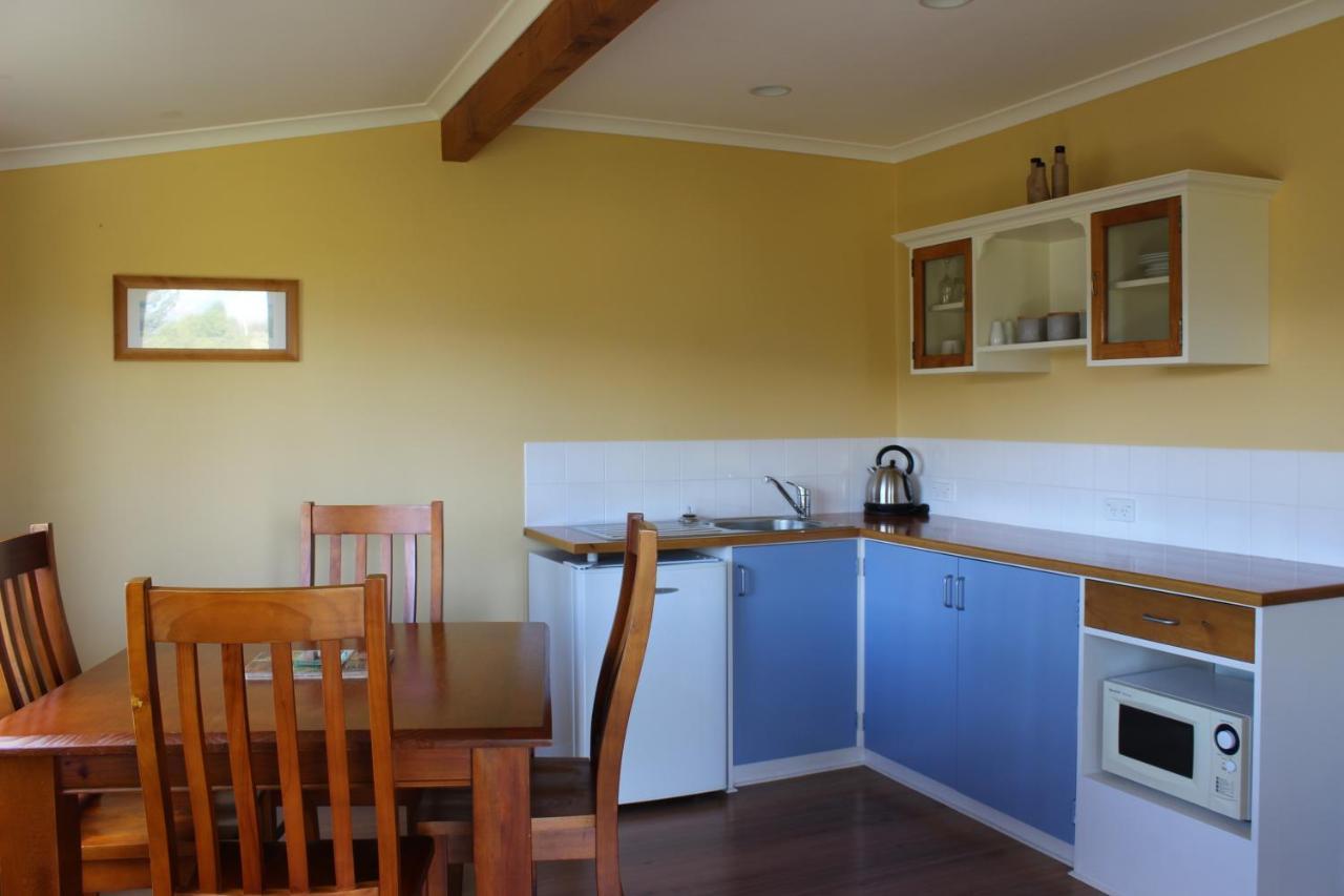 Blue Thistle Cottages Te Anau Zewnętrze zdjęcie