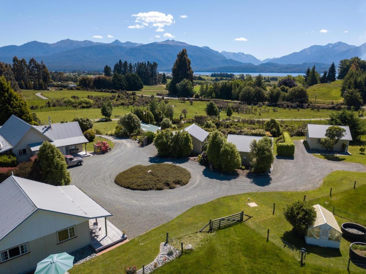 Blue Thistle Cottages Te Anau Zewnętrze zdjęcie