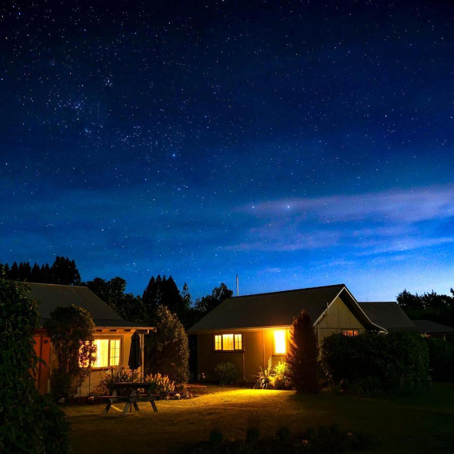 Blue Thistle Cottages Te Anau Zewnętrze zdjęcie